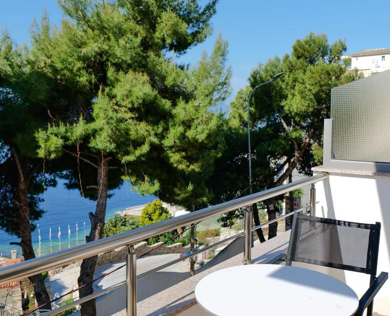 ***  Hotel Argjiro Sarande Albania